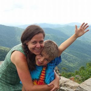 Meet your Posher, Carla